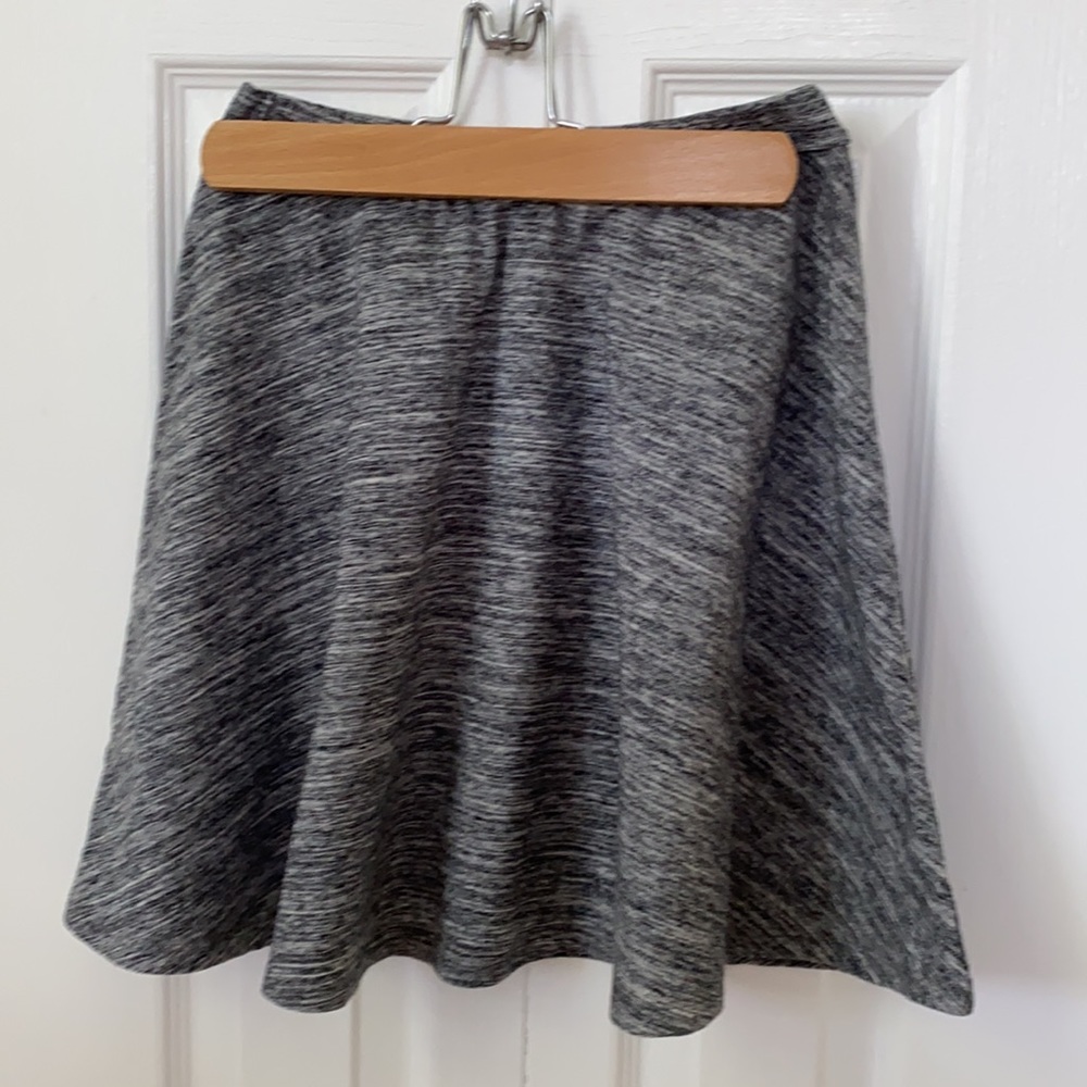 Hollister, gray mini skirt, full, size S